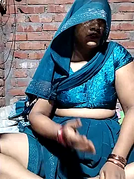 Bhabhi_ji_: διαδικτυακό σόου στην κάμερα