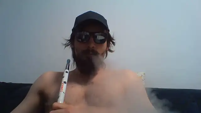 Show modela KaelNox na web-kameri