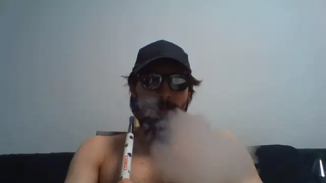 Show modela KaelNox na web-kameri