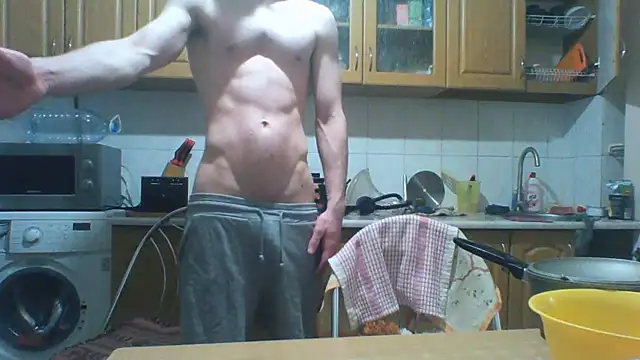 Show modela KaelNox na web-kameri
