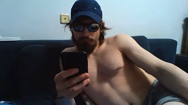 Show modela KaelNox na web-kameri
