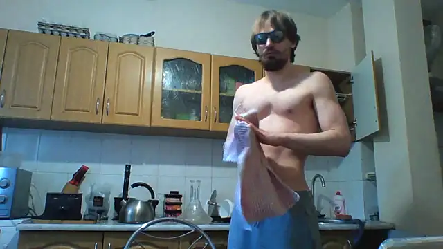 Pokazy przed kamerką – KaelNox