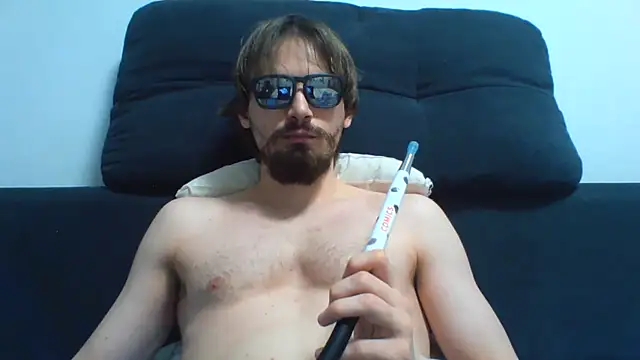 KaelNox Show in webcam