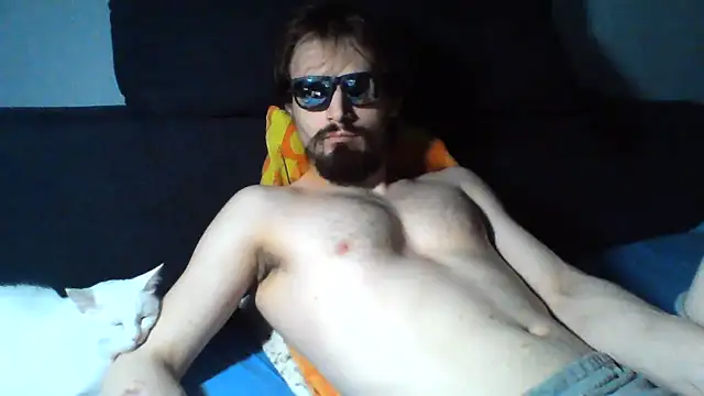 Show modela KaelNox na web-kameri
