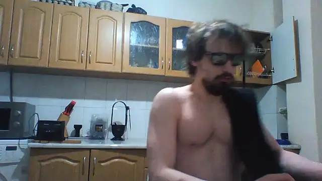 Show modela KaelNox na web-kameri