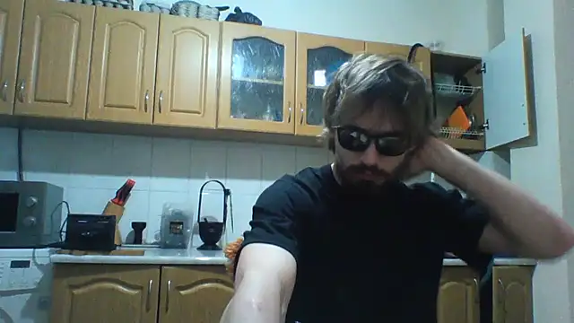 Вебк ам-шоу KaelNox