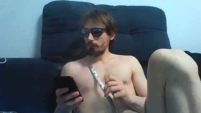 KaelNox Show in webcam