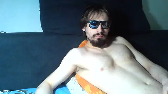 Show modela KaelNox na web-kameri