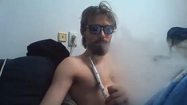 Show modela KaelNox na web-kameri
