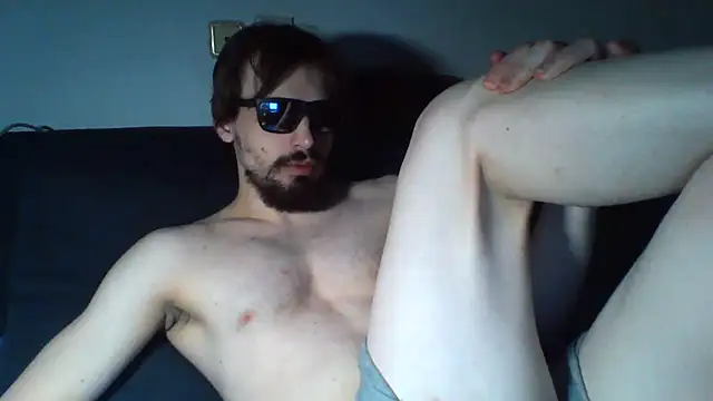 Show modela KaelNox na web-kameri