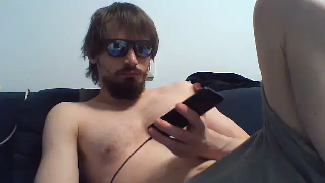 Show modela KaelNox na web-kameri