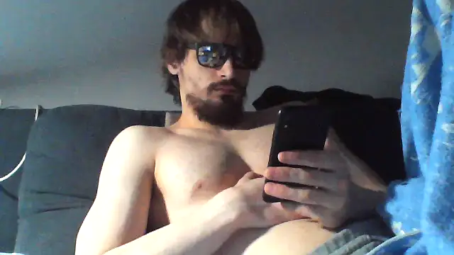 Show modela KaelNox na web-kameri