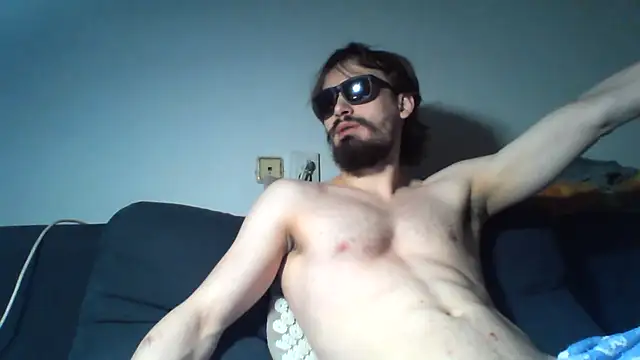 Show modela KaelNox na web-kameri