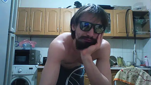 Show modela KaelNox na web-kameri