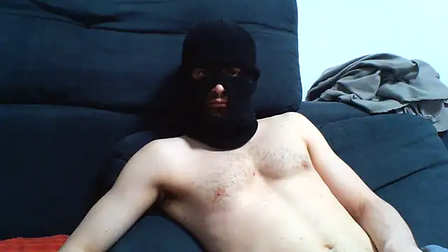 Show modela KaelNox na web-kameri