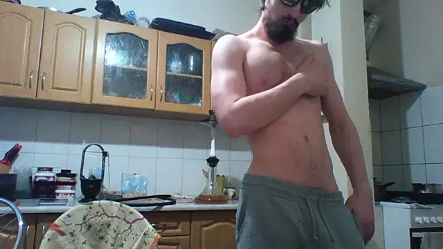Show modela KaelNox na web-kameri