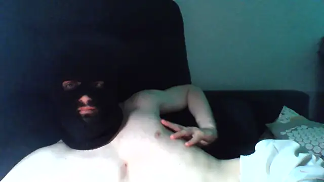 Show modela KaelNox na web-kameri