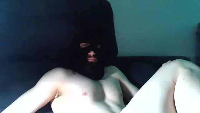 Show modela KaelNox na web-kameri