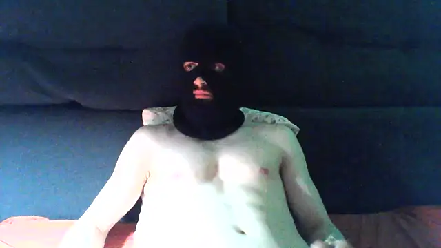 Show modela KaelNox na web-kameri