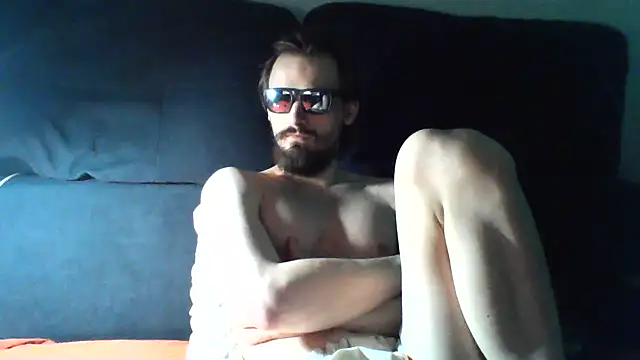 Show modela KaelNox na web-kameri