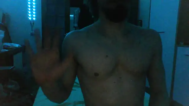 Show modela KaelNox na web-kameri