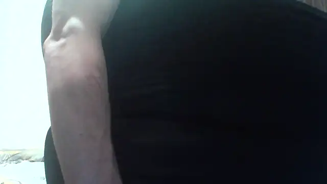 Show modela KaelNox na web-kameri