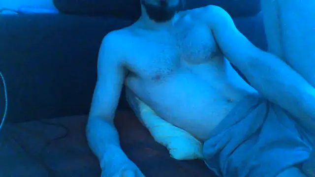 Show modela KaelNox na web-kameri