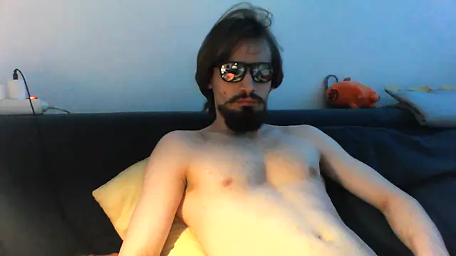 Show modela KaelNox na web-kameri