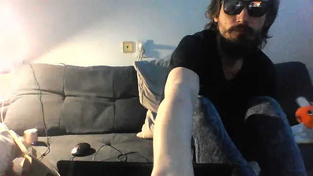 KaelNox – webcam-show