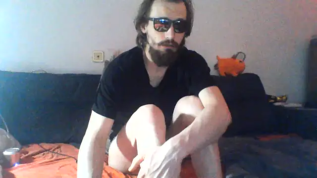 Show modela KaelNox na web-kameri