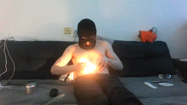 Show modela KaelNox na web-kameri