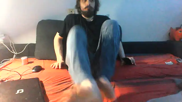 Show modela KaelNox na web-kameri