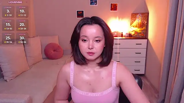 Chat +18 de lia_hetty ao vivo