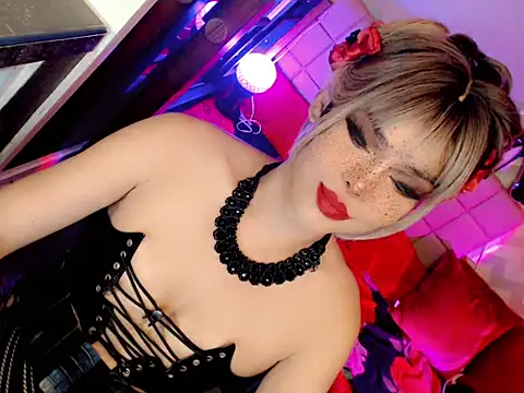 BEYBIDOMME – Kamerová šou