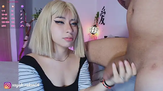 Xayah_and_Rakann Webbikameraesitys