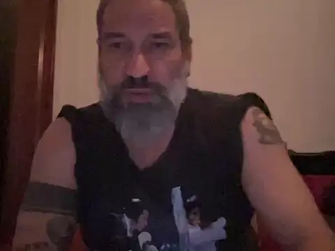 Show modela TitoTorres10 na web-kameri