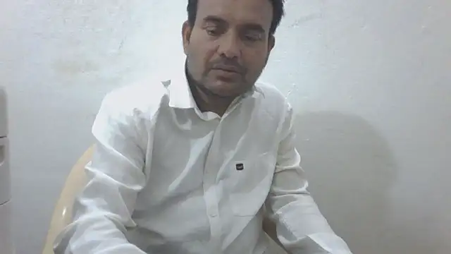 KUMA_500 Pertunjukan Webcam