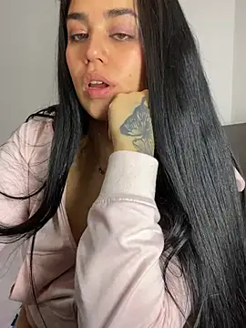 Czat XXX na żywo – sophyy_white