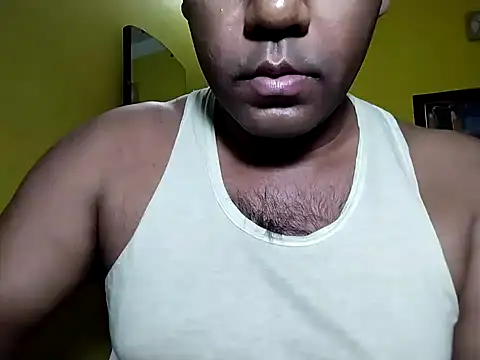 Rocky___01 Adlı Modelin Web Kamerası Şovu