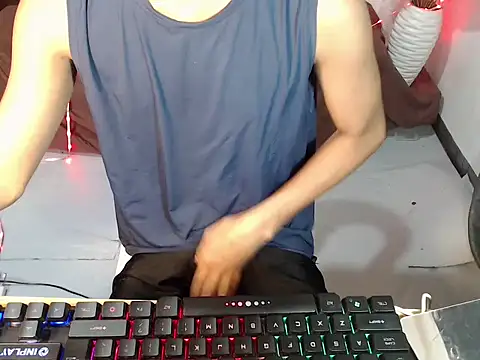 Brandnewboy86 Pertunjukan Webcam