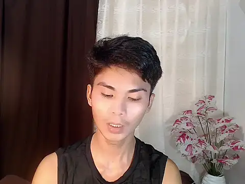 Brandnewboy86 Pertunjukan Webcam