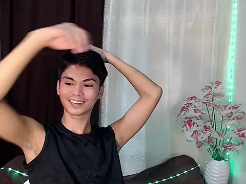 Brandnewboy86 Pertunjukan Webcam