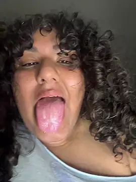 Angeliccreamyrican Webcamshow