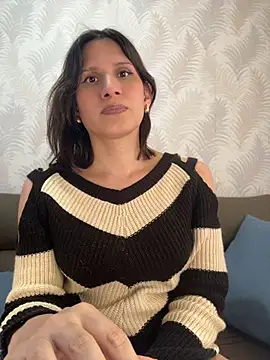 milablossom001 Show Webcam