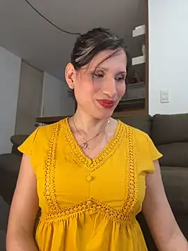 milablossom001 Show in webcam