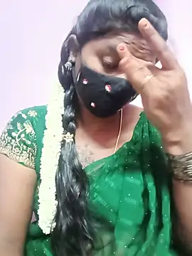 CuteDevilAnu Webcam-Show