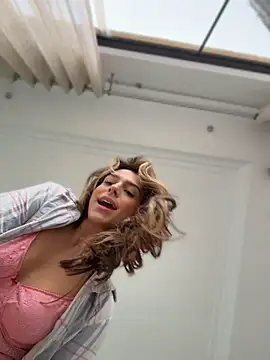 Онлайн чат XXX BarbieHotBrazil