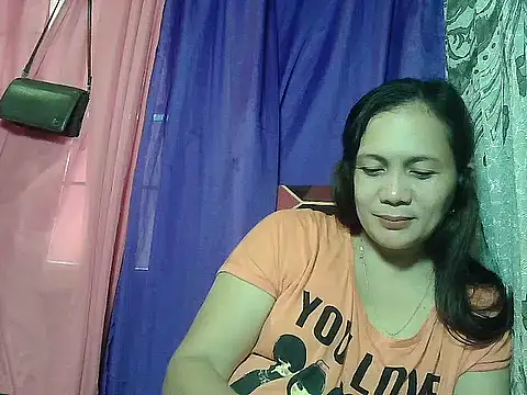 prettymomma24xx Pertunjukan Webcam