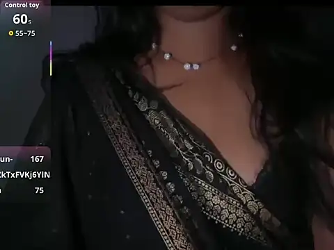naughty_nazara Adlı Modelin Canlı XXX Sohbeti