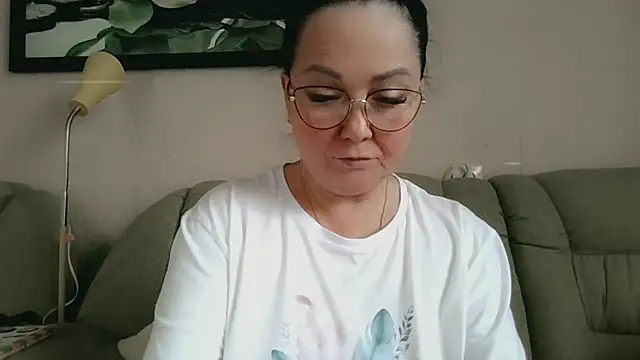 infinity_loveliness' Live XXX Chat